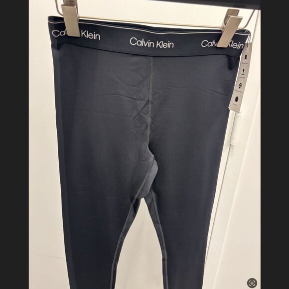 Calvin Klein Modern Sport High Rise Logo Waistband 7/8 Leggings - Picture 3 of 5
